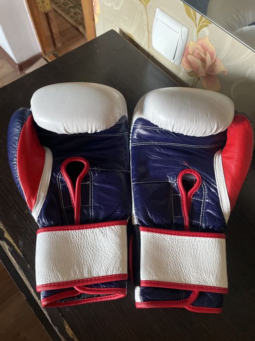 Winning боксёрские перчатки