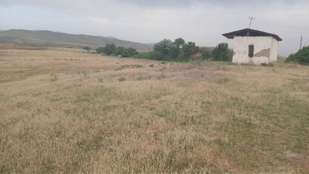 Yer sotiladi Parkent Tumanida 500 sotix