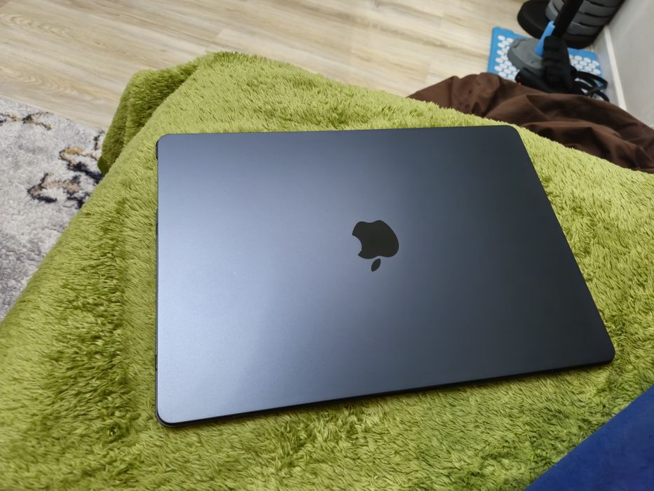MacBook Air 15 inch M2 16/1Tb