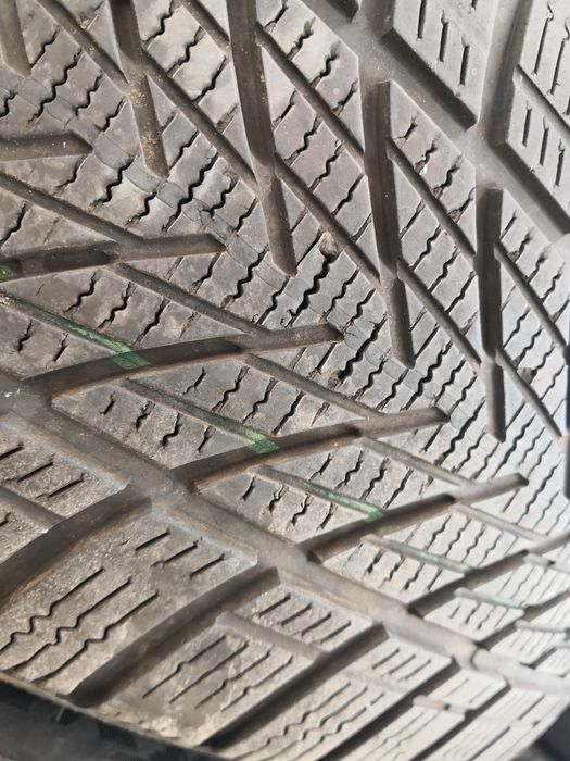 215 60 16 цола гуми като нови Goodyear dot 25