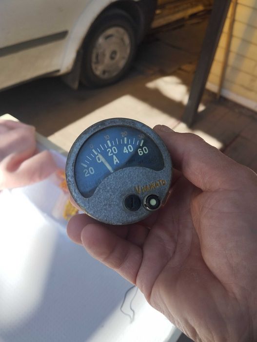 Амперметр ВА240  авто