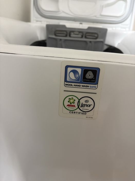 Mașină de spălat rufe Electrolux PerfectCare 700, Încărcare verticală, 7 kg, Abur / SteamCare