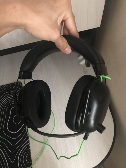 Игровой наушник Razer BlackShark v2 x