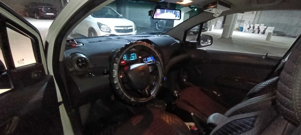 Срочно Продажа SPARK 1 позиция