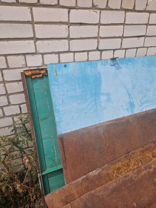 Продам ворота колитку со столбами