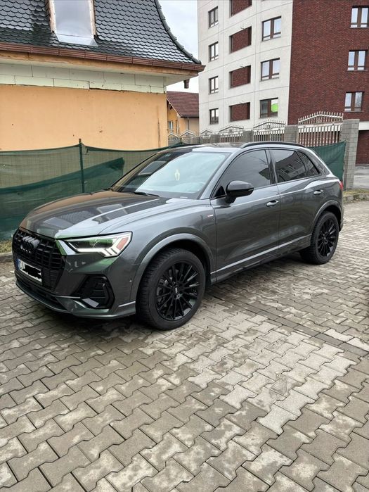 Audi Q3 Vând Audi Q3 S line interior/exterior , an 2021 ,2.0TFSI