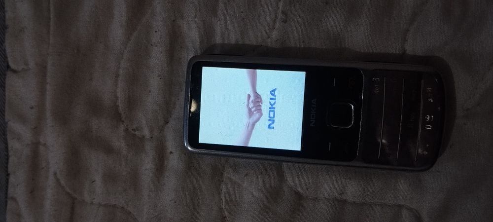 Nokia 6700c - 1.