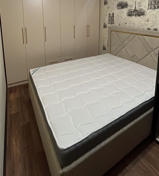Продам кровать двух спалку