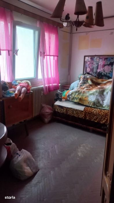 Apartament 3 camere, balcon, Titan, 4/4