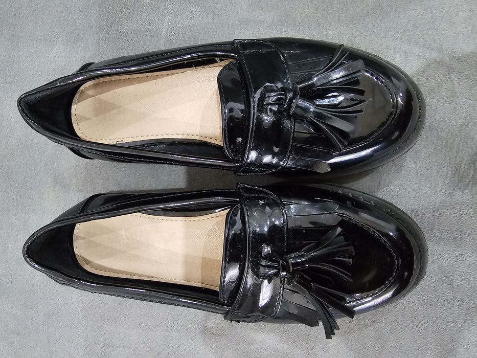 Pantofi papuci eleganti casual pentru fete cu ciucuri marime 27