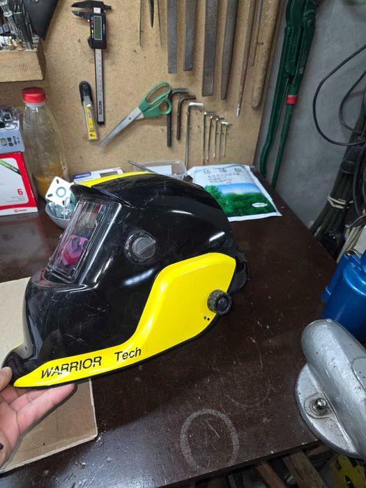 Соларна маска за заваряване