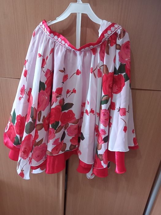 Ободки,шляпки,юбочки для девочек