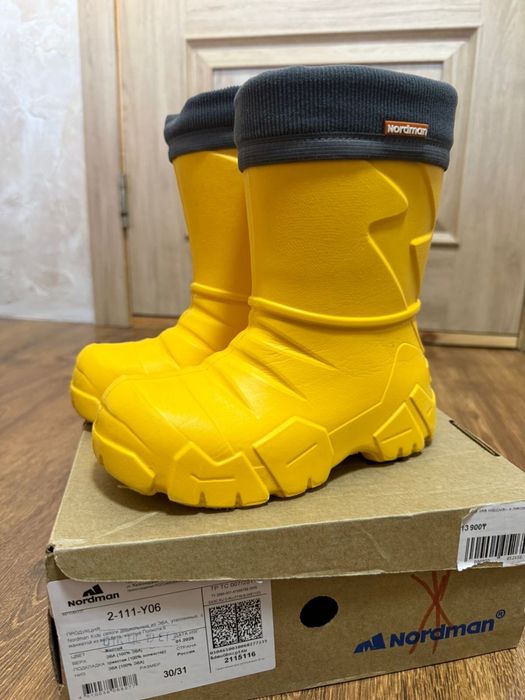 Продам детские сапоги Nordman.