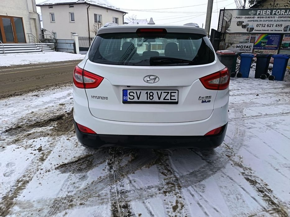 Hyundai ix 35 blue