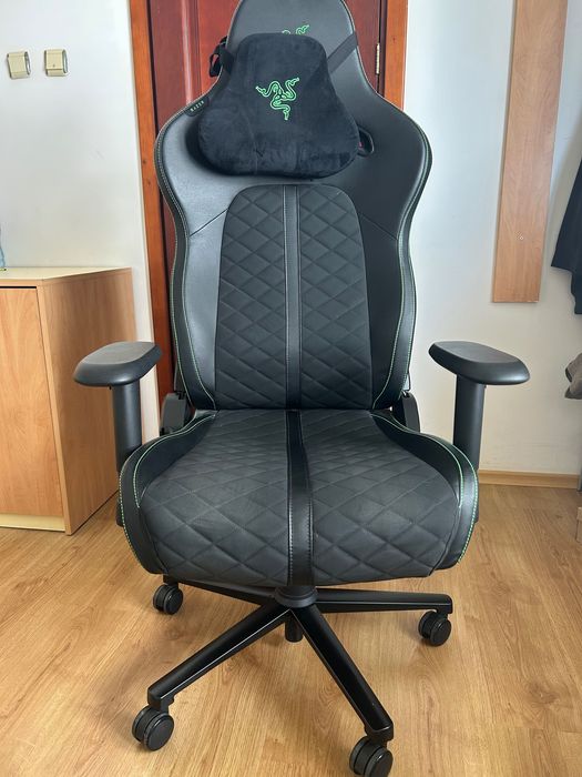 Стол Gaming Razer Enki X, Черен/Зелен с възглавничка за глава