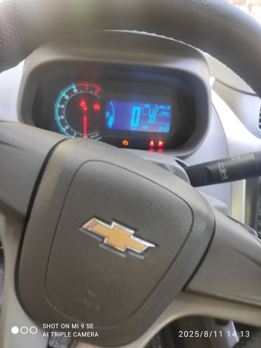 Коболт сотилади холати яакши гази бор 4 поколэна краска капот крилода