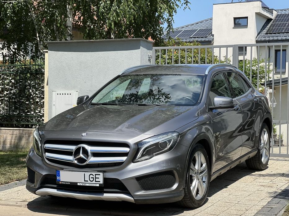 MERCEDES-BENZ GLA