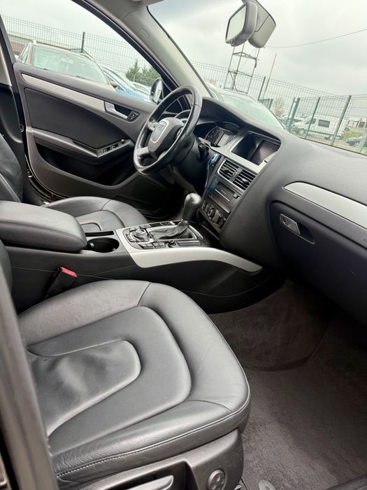 ///   Audi A4 B8 AUTOMAT  EURO 5     ///