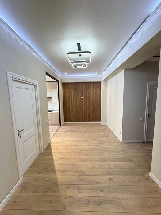 2-комнатная квартира в ЖК Comfort House/ Мега Планет,11 квартал