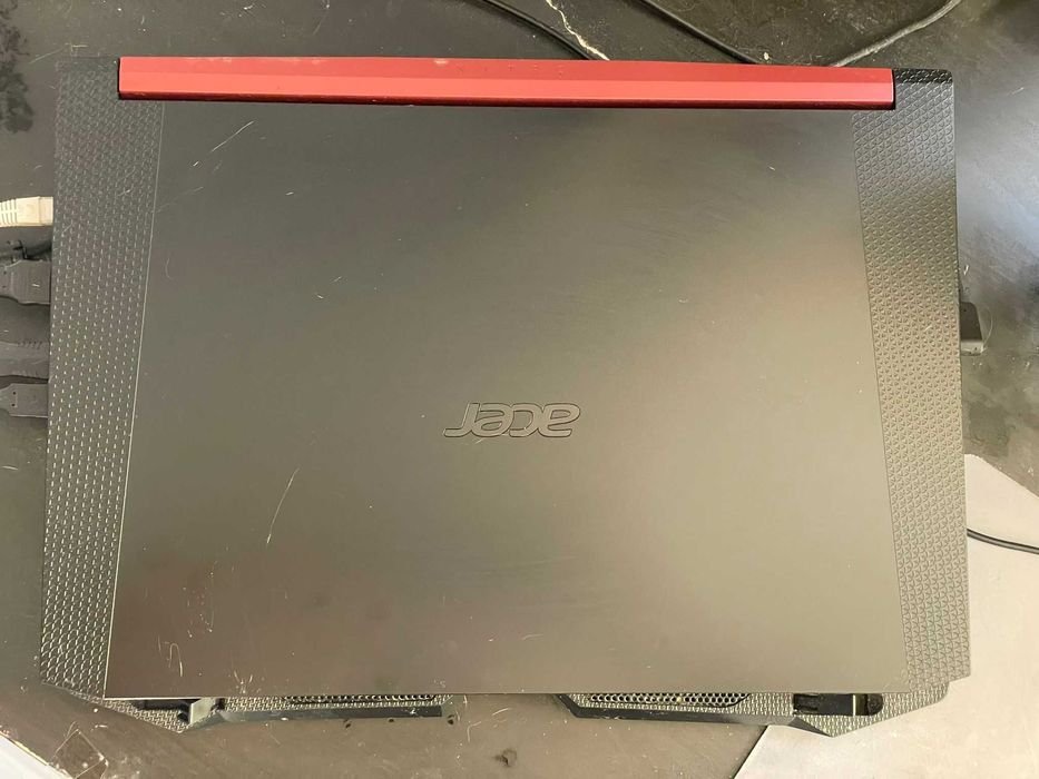 Laptop gaming Acer Nitro 5 17.3” 144Hz GTX 1660 Ti 512GB SSD