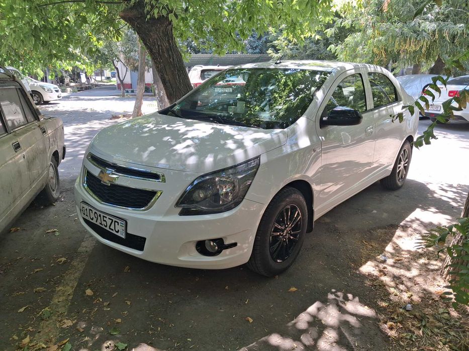 Cobalt avtomobil
