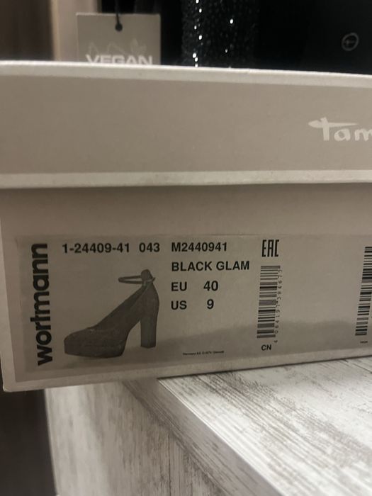 Официални обувки Tamaris