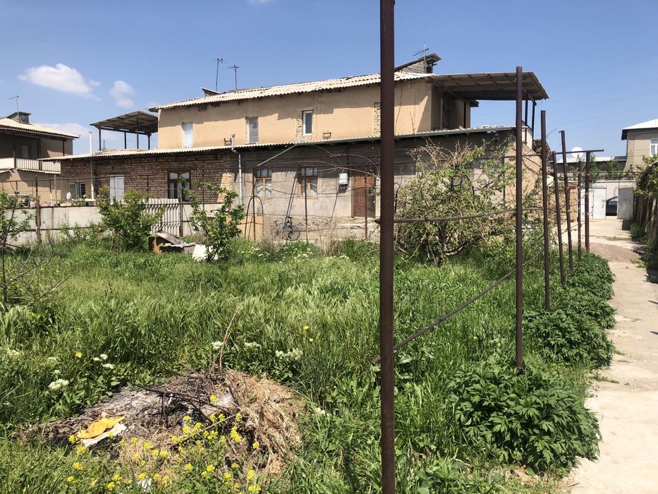 Продается земля 4 сотки. Кибрай. Узумзор