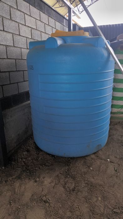 Продам бочка 3000 лт