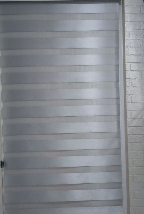 Divan oshxona mebil srochni sotiladi