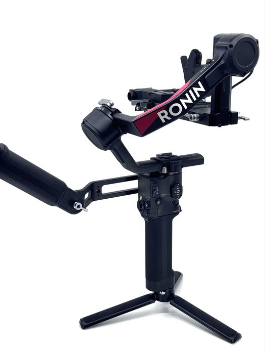 Stabiliztor/Gimbal DJI RS4 PRO Combo | ca NOU | Factura + Garantie | Pret Fix