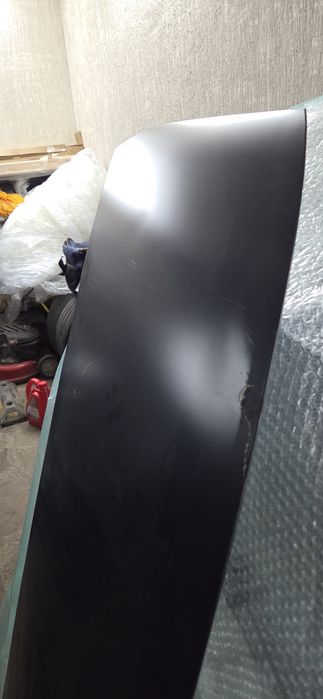 Капот Hyundai Staria