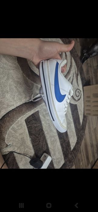 Nike Court Legacy