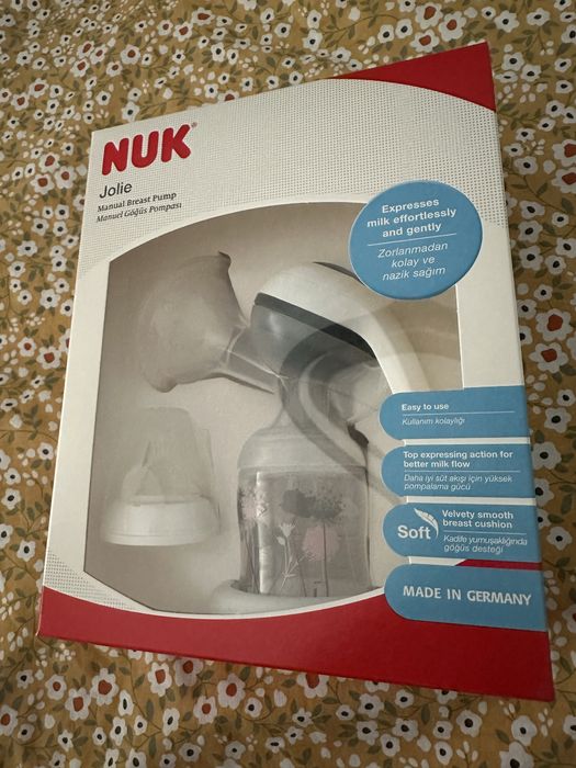 Pompa manuala de san Nuk