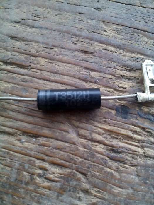 Diode cuptor microunde