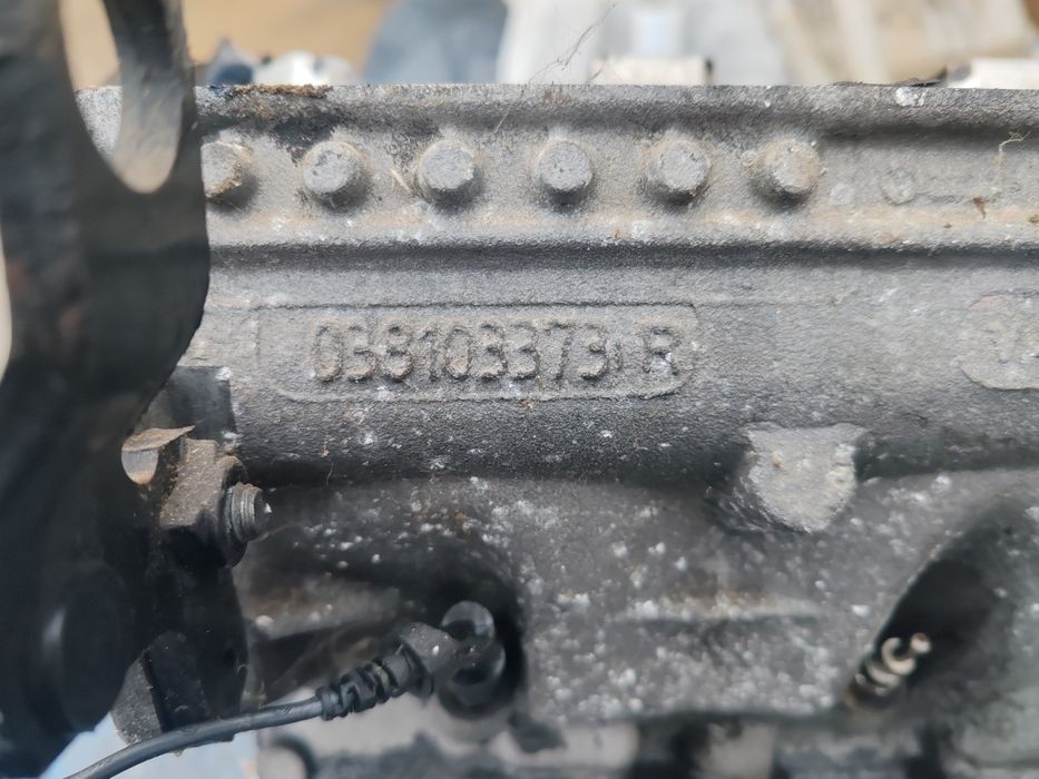 Chiuloasa VW Caddy Audi Seat Skoda 038103373R 038 103 373 R