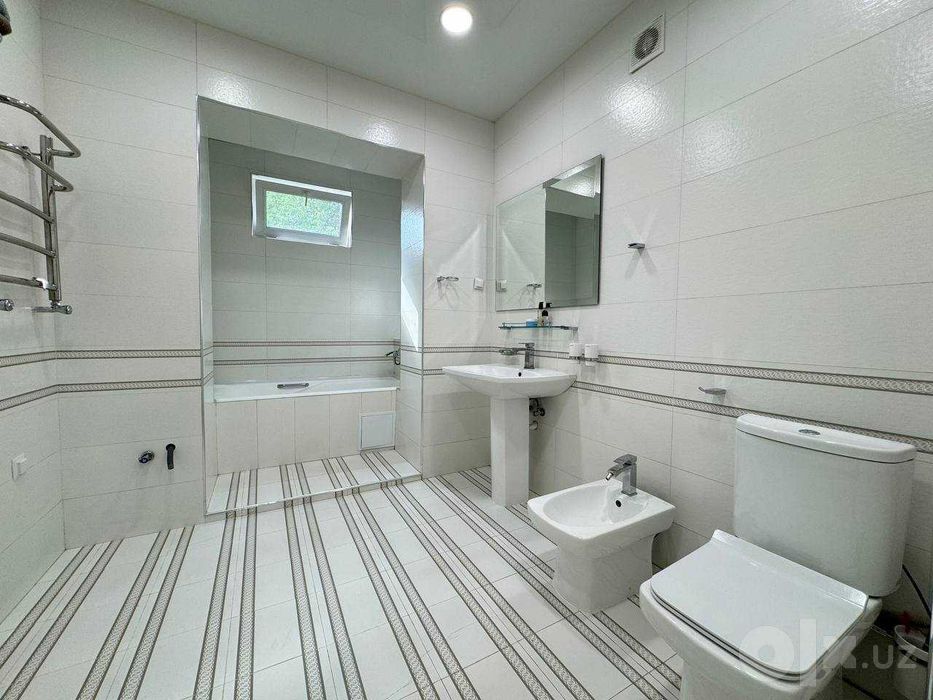 Спецплан 4-комнатная, 124 м², ул. С. Азимова | Ц-1