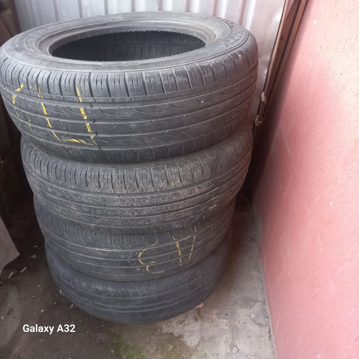 Авто запчасти(резини,блок1,8)