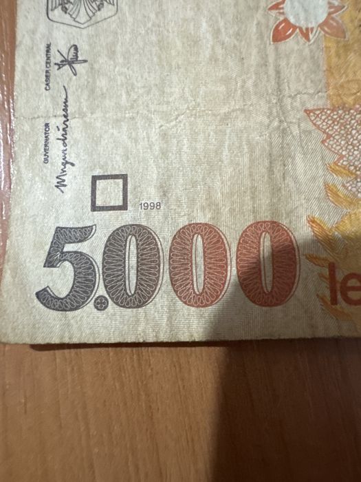 Vand bancnota 5000 lei 1998 seria 004