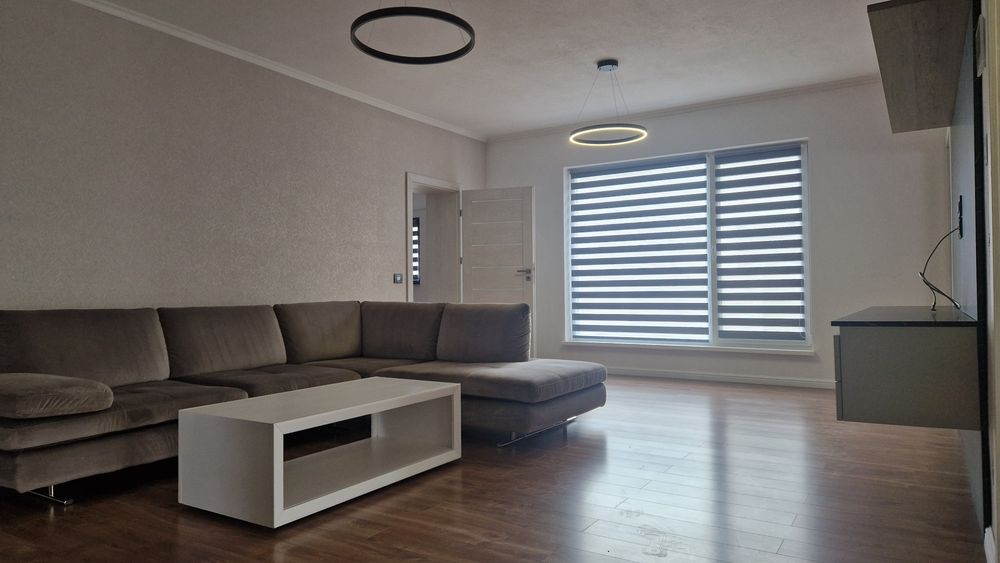 Vand casa  pe un singur nivel