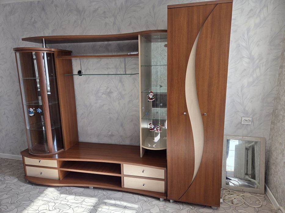 продам диван и горку