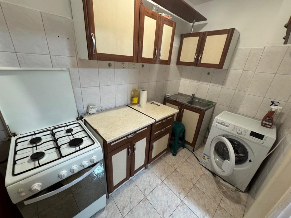 Garsonieră de închiriat – Teiul Doamnei