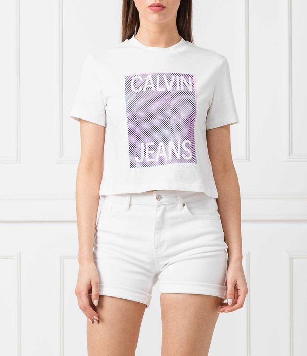 Оригинална и НОВА дамска тениска Calvin Klein Jeans