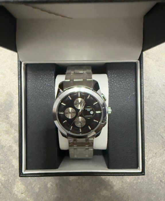 Часы ручные новые