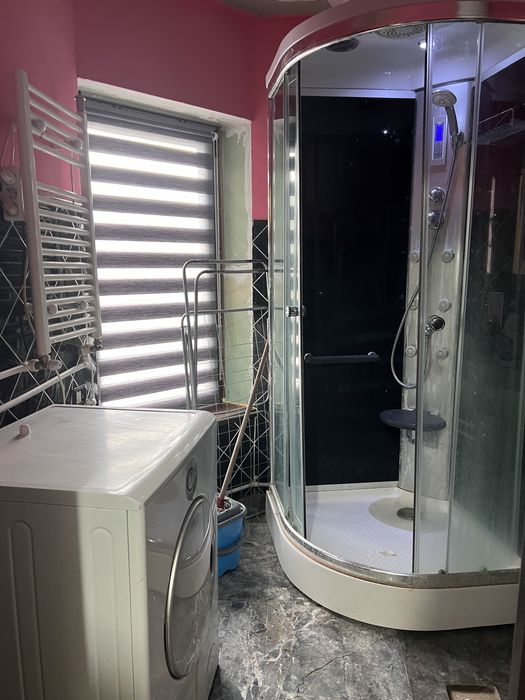 Inchiriez apartament si garsoniera in Predeal Brasov