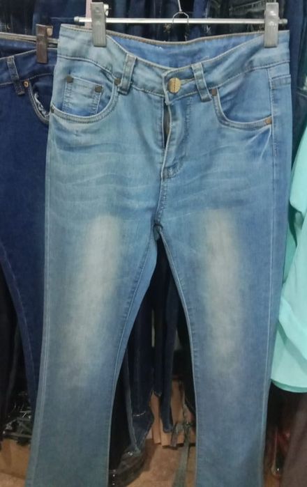 Распродажа! Джинсы и юбки