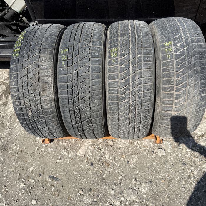 4 броя зимни гуми Kumho 225/60 R17 Dot 2318 ном 738