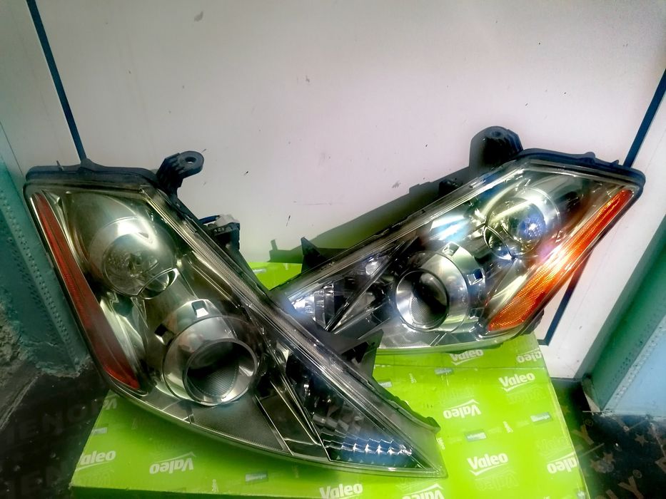 Фар Фарове за Нисан Мурано / Nissan Murano Z50 Bi-Xenon D2S.