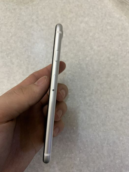 IPhone SE, white, 64gb