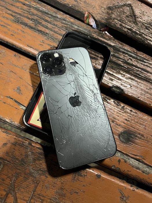 Vand iphone 12 Pro Max
