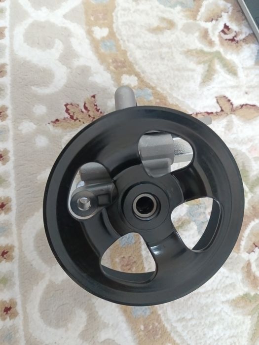 Гур насос Hyundai Starex / H1